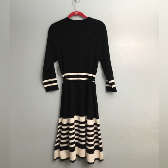 DressBarn dress - Picture 8 of 16